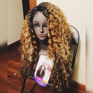 NWT Equal Kitron Lacefront Wig